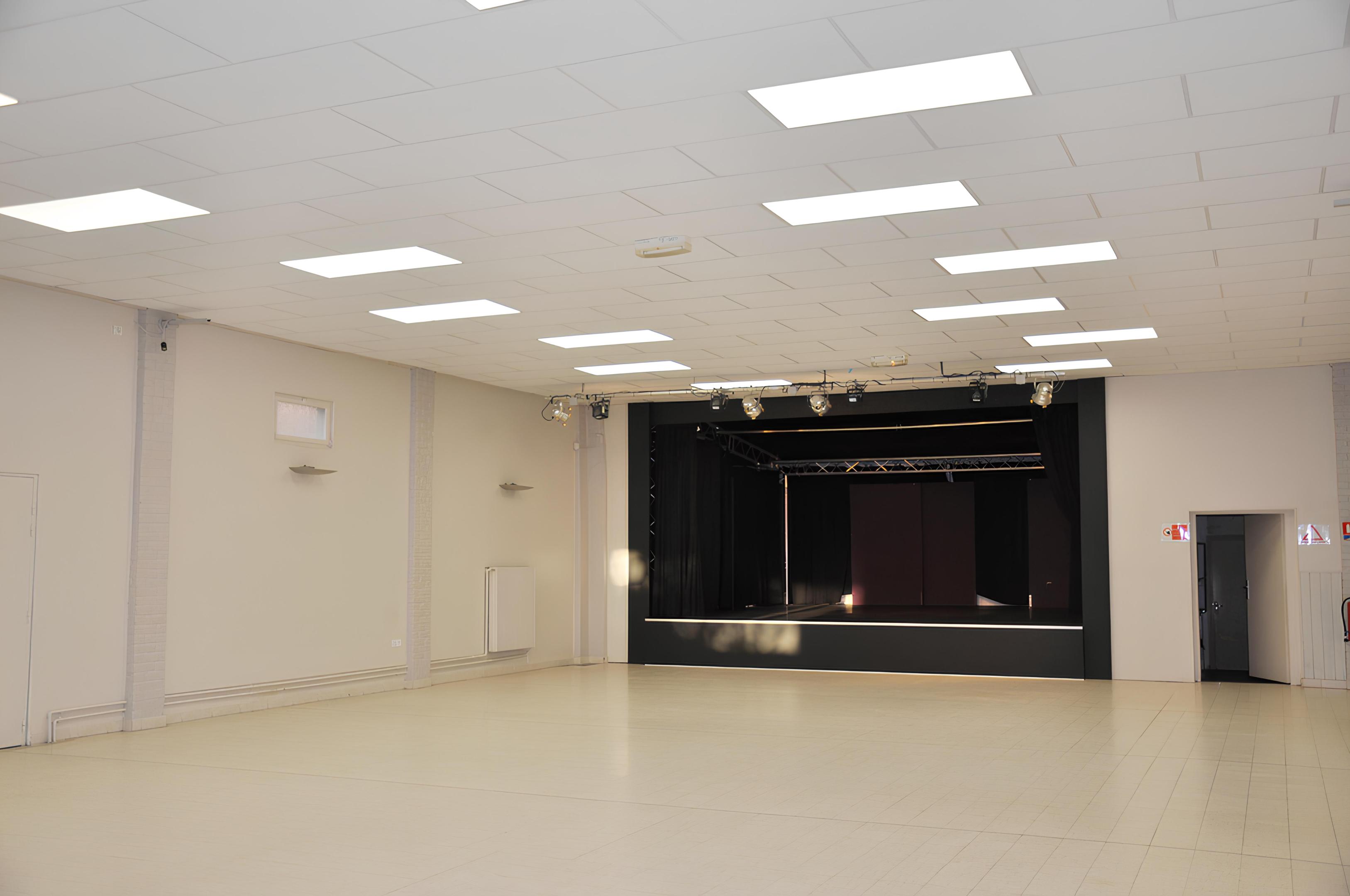 Salle Des F tes Ville De Cappelle en P v le salle-des-f-tes-ville-de-cappelle-en-p-v-le
